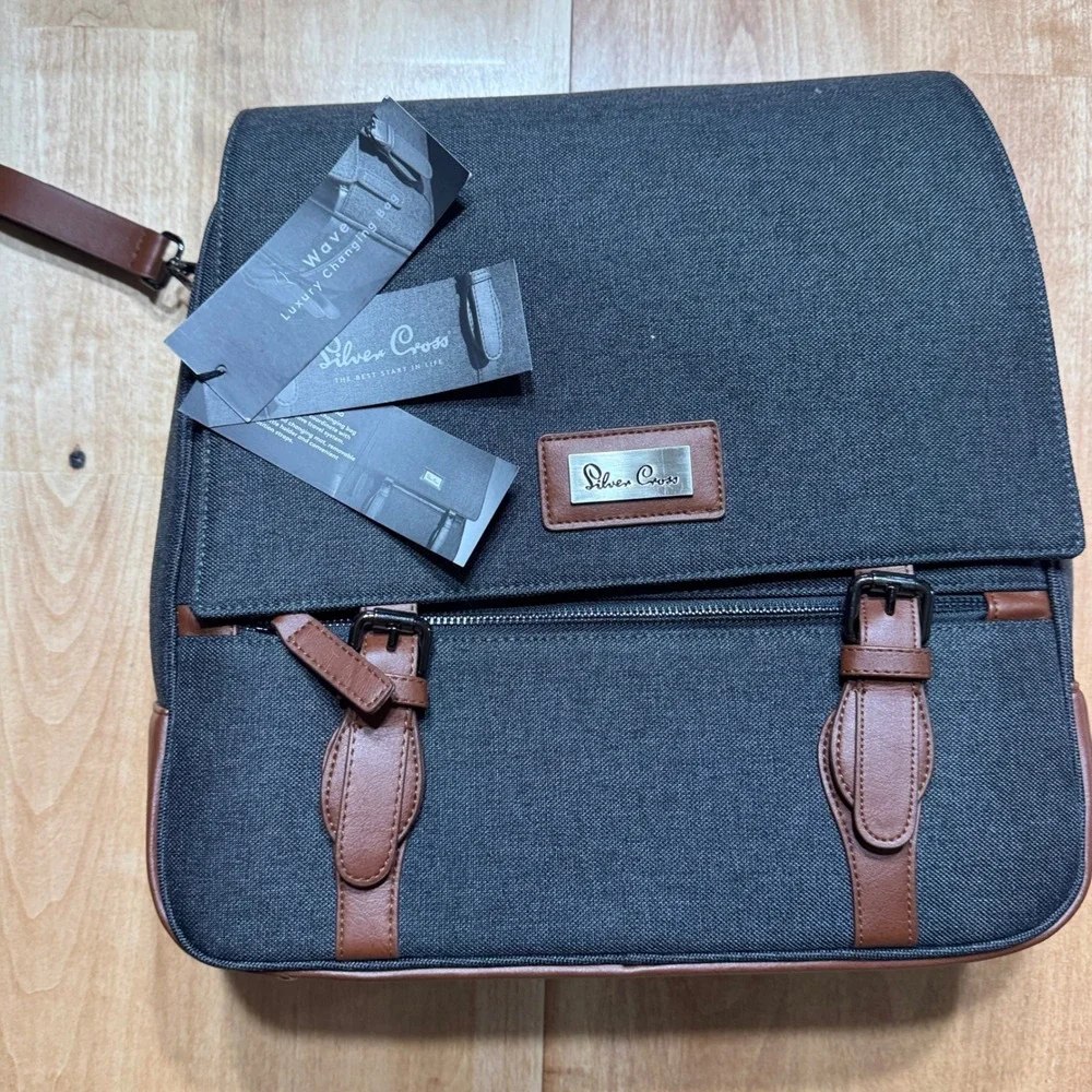 Silver Cross Wave Luxury Changing Diaper Bag Charcoal Gray Brown Trim NWT